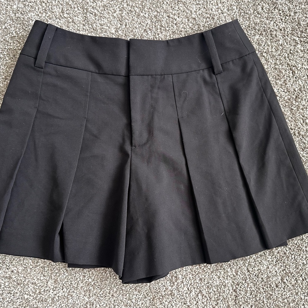 Black Pleated Shorts